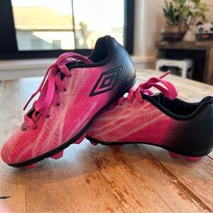 Umbro Soccer Cleats - Pink